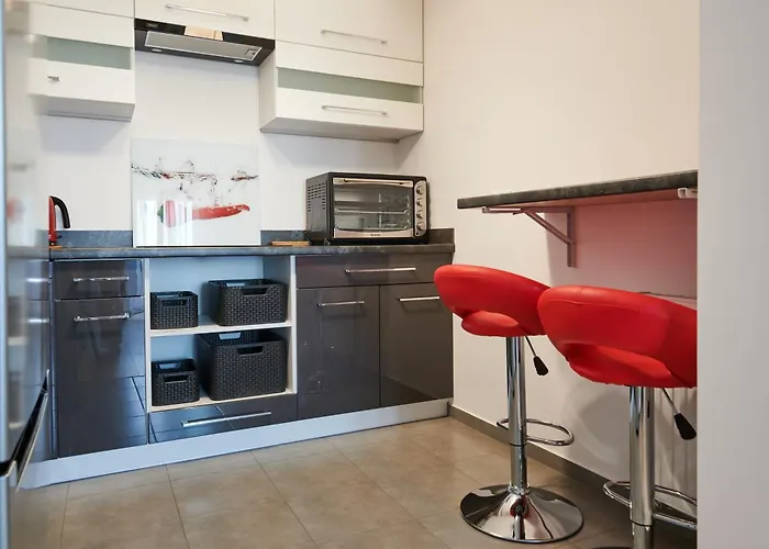 Easy Rent - Paganiniego 21, 24h Check-in דירה *